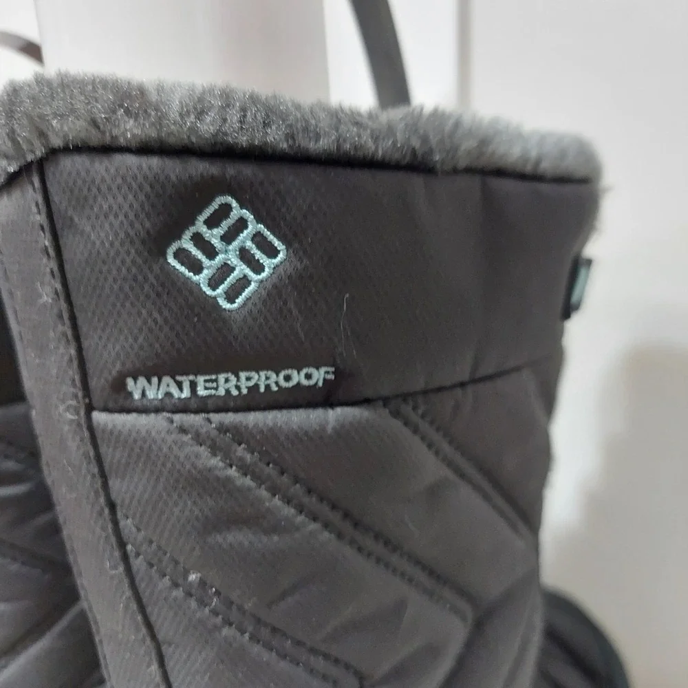 Columbia‎ Minx Mid III Girls' Waterproof Winter Boots Size 5 NWOT